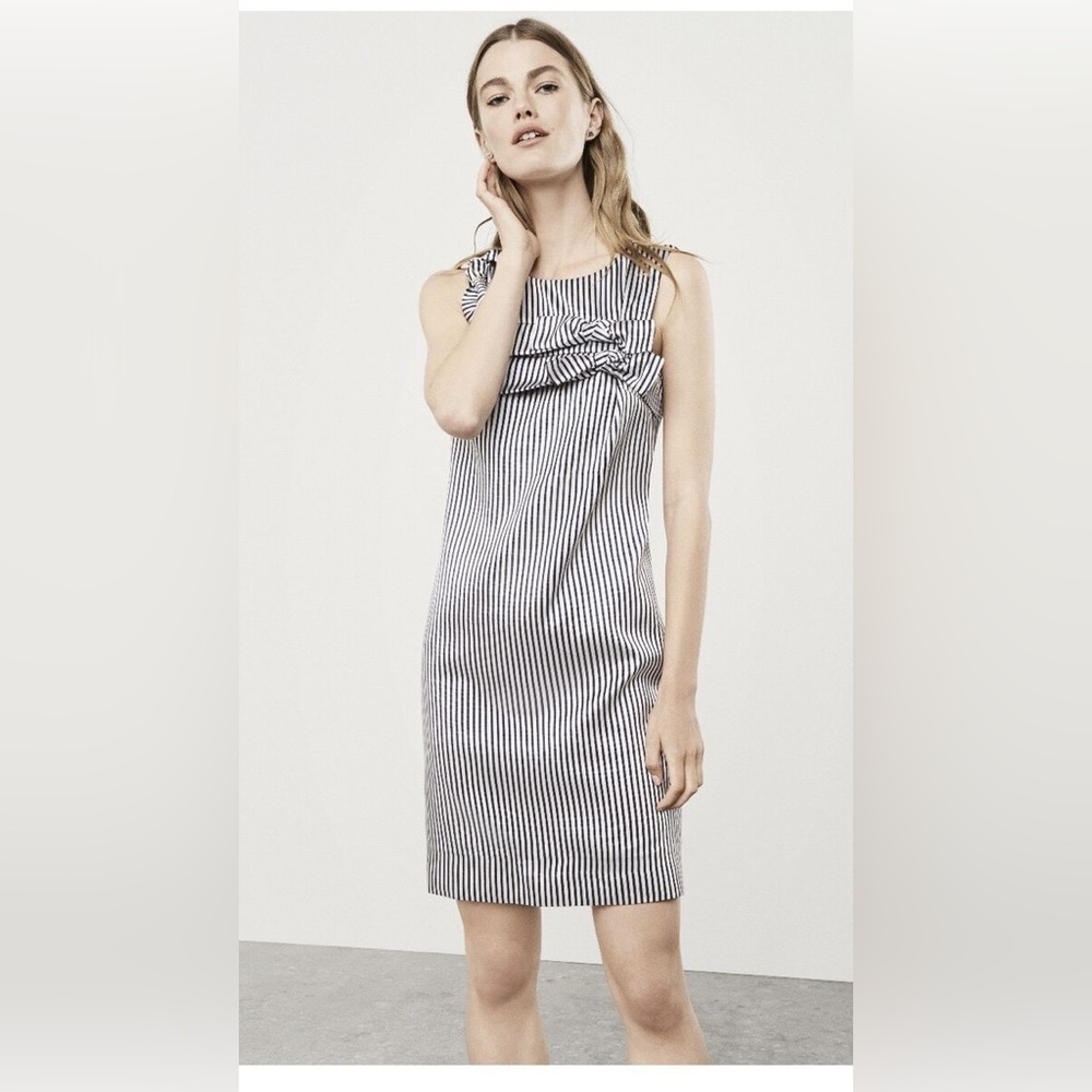 NWT‎ Banana Republic Navy and Silver Striped Bow Shift Dress - Size 12